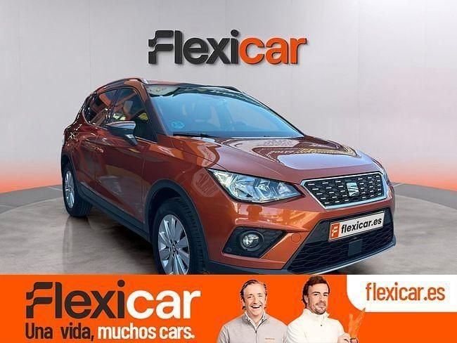 Usado Seat Arona Ecomotive 95 CV (69 kW) 2018 Naranja SUV