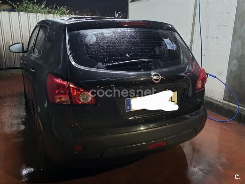 Usado Nissan Qashqai Tekna 140 CV (102 kW) 2008 Negro SUV