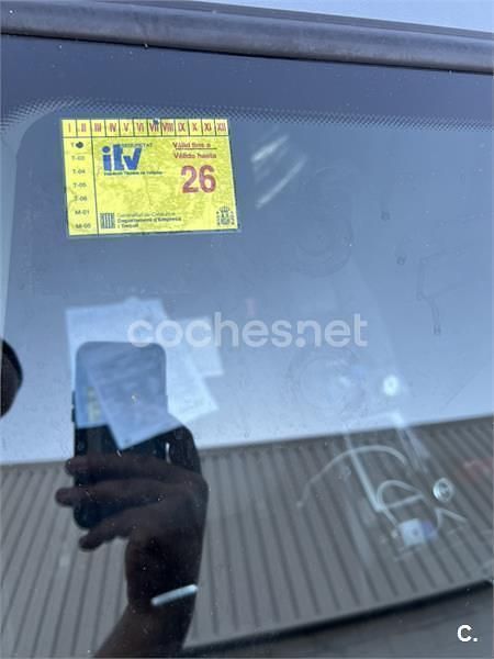 Gris / plata Usado 2010 Mercedes C200 Elegance Berlina | 8700 € (Buen precio) - Imagen 1/2