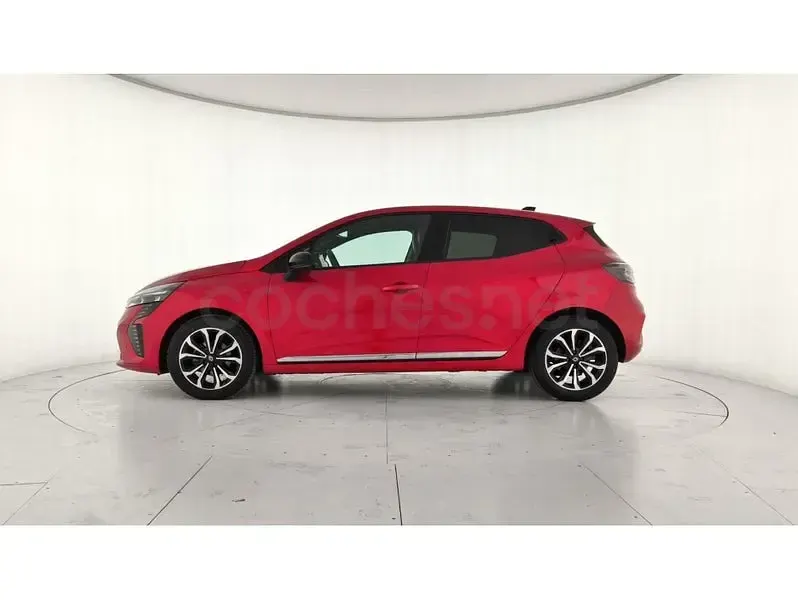 Usado Renault Clio V Techno 100 CV (73 kW) 2025 Rojo Berlina