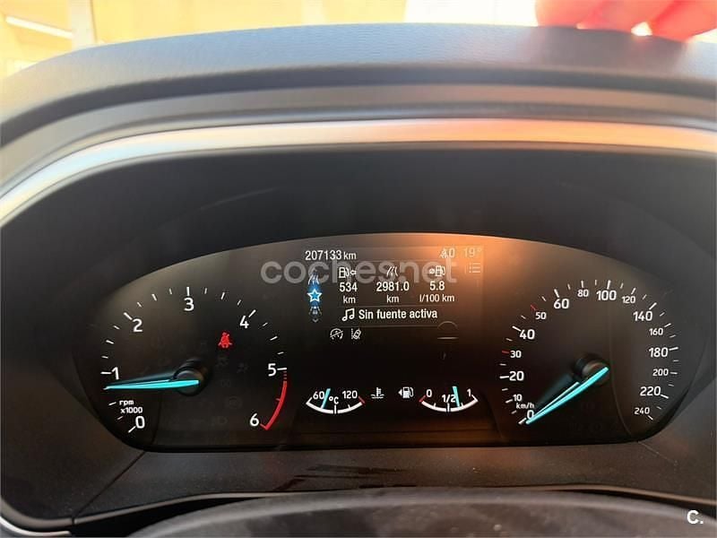 Käytetty Ford Focus Trend 120 HP (88 kW) 2019 Sininen Farmari
