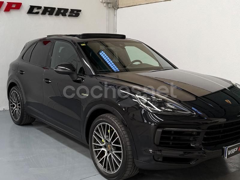 Negro Usado 2020 Porsche Cayenne SUV | 58.000 € (Super precio) - Imagen 1/4