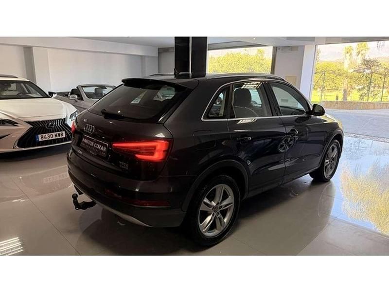 Usado Audi Q3 Design 180 CV (132 kW) 2018 Gris SUV
