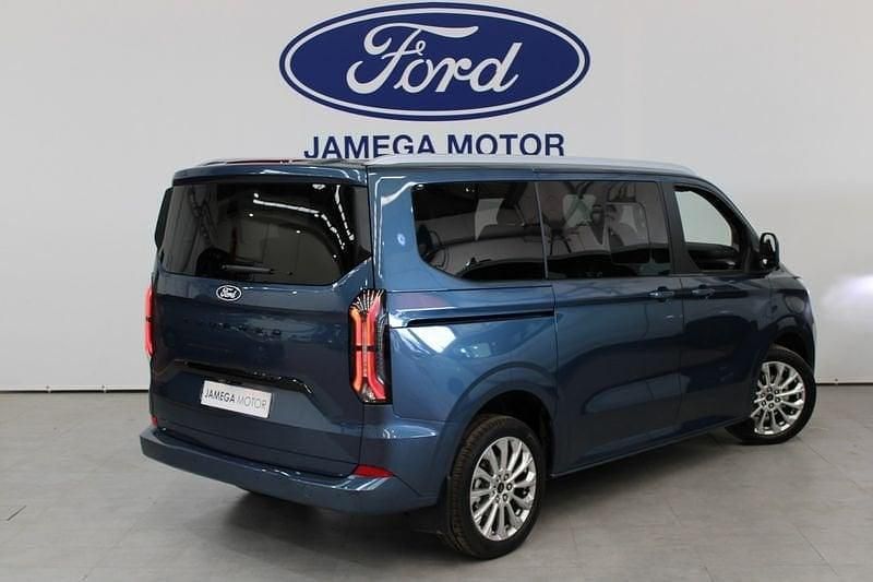 Nuevo Ford Tourneo Titanium 150 CV (110 kW) 2025 Blanco Berlina