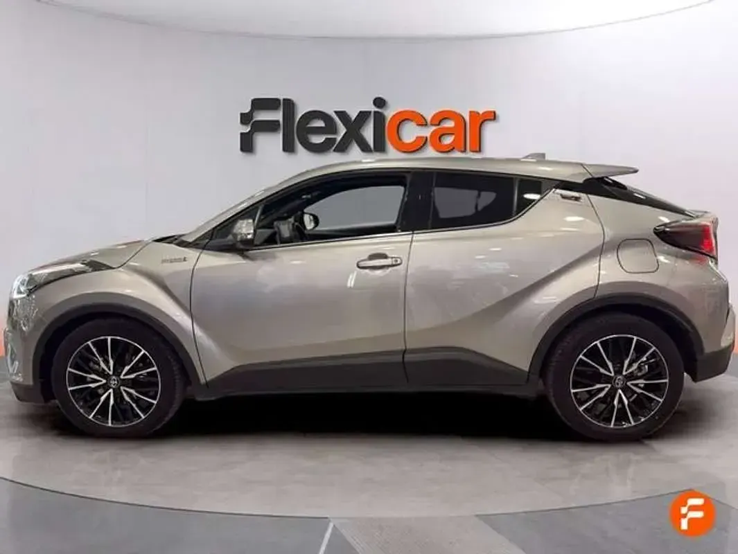 Usado Toyota C-HR Active 122 CV (89 kW) 2017 Gris SUV