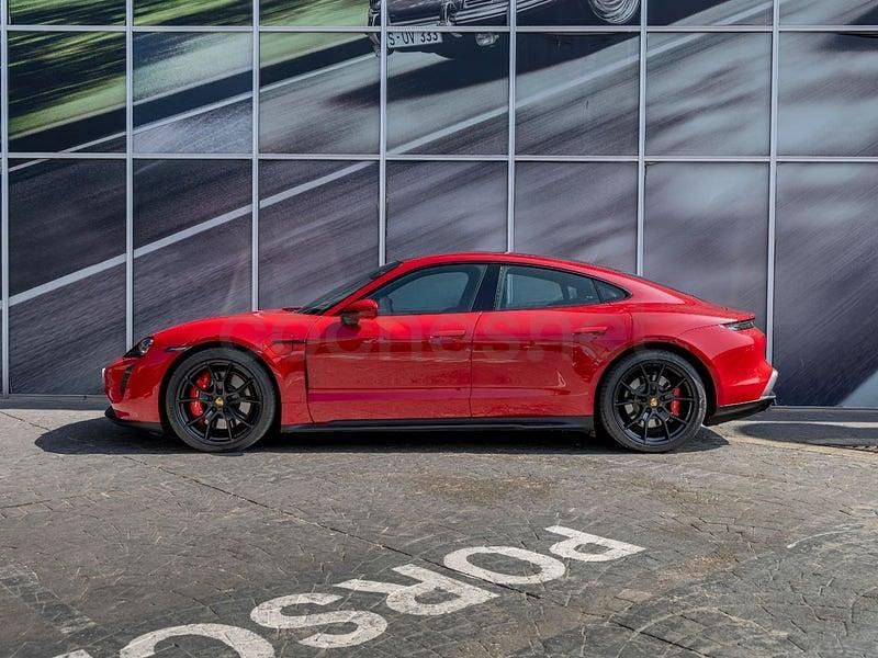 Käytetty Porsche Taycan GTS 22 kW (30 HP) 2024 Eléctrico Sedan