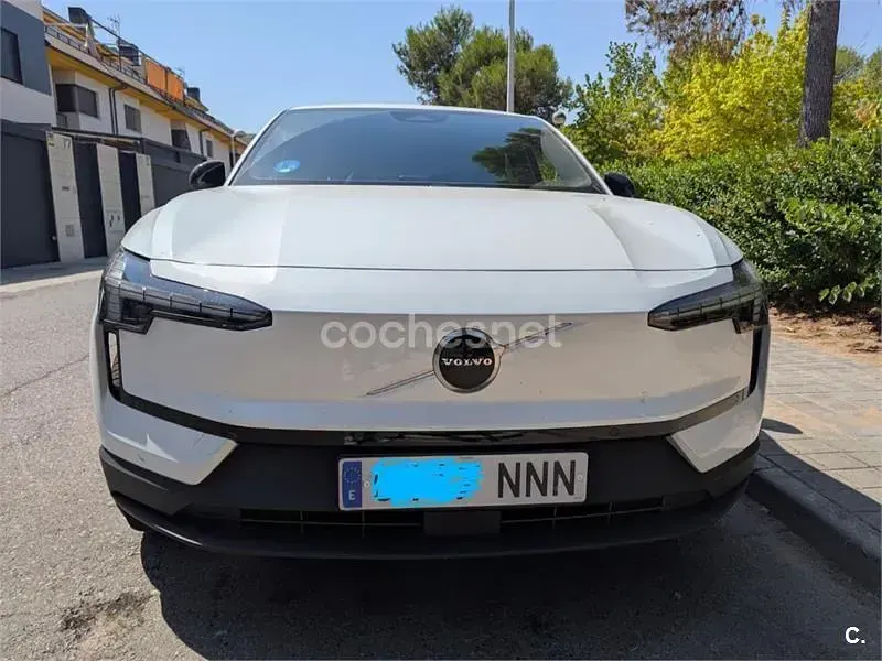 Nuevo Volvo EX30 Core 200 kW (272 CV) 2026 Eléctrico SUV