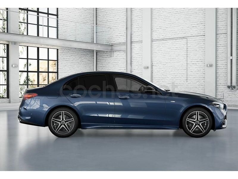 Usado Mercedes C300e 313 CV (230 kW) 2025 Azul Berlina