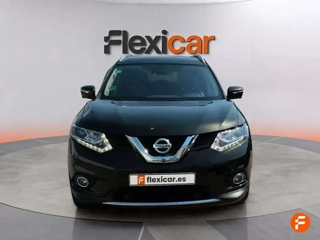 Usado Nissan X-Trail N-Connecta 131 CV (96 kW) 2018 Verde SUV