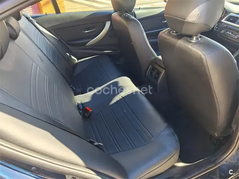 Usado BMW 320 Efficient Dynamics 163 CV (119 kW) 2013 Azul Berlina