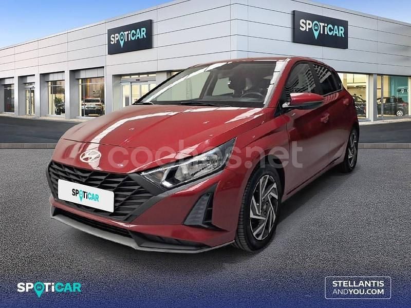 Rojo Usado 2023 Hyundai i20 Berlina | 14.900 € (Precio justo) - Imagen 1/4