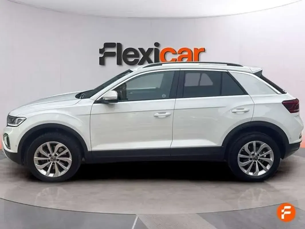 Usado VW T-Roc Life 150 CV (110 kW) 2023 Blanco SUV