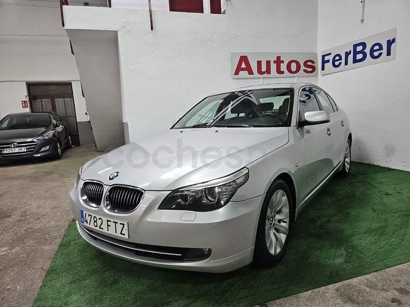 Usado BMW 525 Comfort Edition 218 CV (160 kW) 2007 Gris / plata Berlina