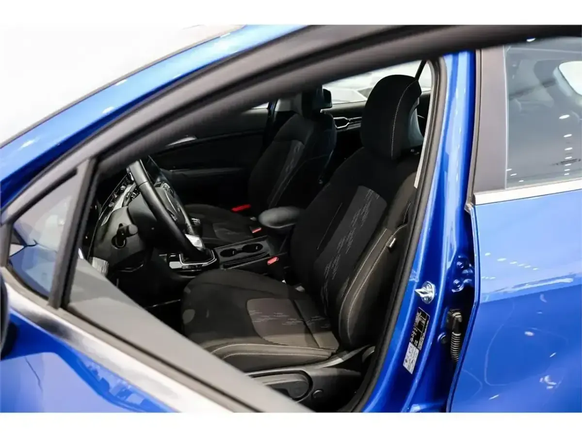 Usado Kia Sportage 150 CV (110 kW) 2024 Azul SUV
