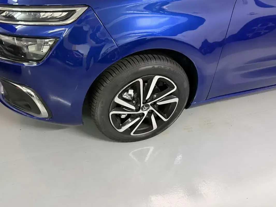 Usado Citroën C4 Picasso Shine 120 CV (88 kW) 2018 Azul Monovolumen