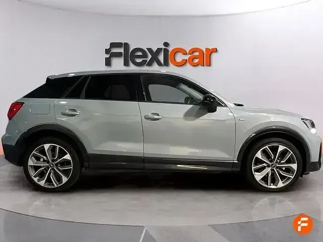 Usado Audi Q2 S-Line 150 CV (110 kW) 2021 Gris SUV