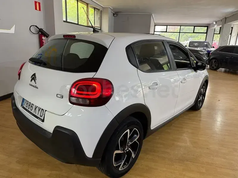 Usado Citroën C3 Feel 99 CV (72 kW) 2019 Blanco Utilitario