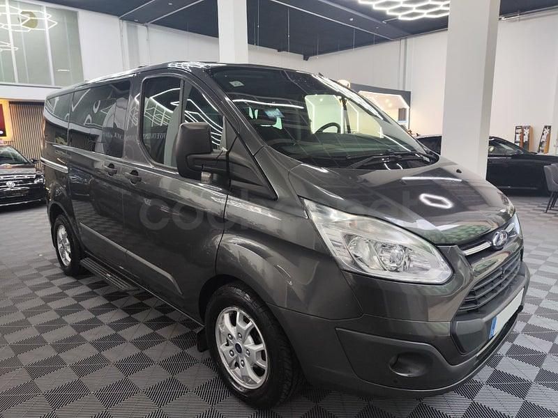 Usado Ford Transit Custom Nugget 130 CV (95 kW) 2016 Gris / plata Monovolumen