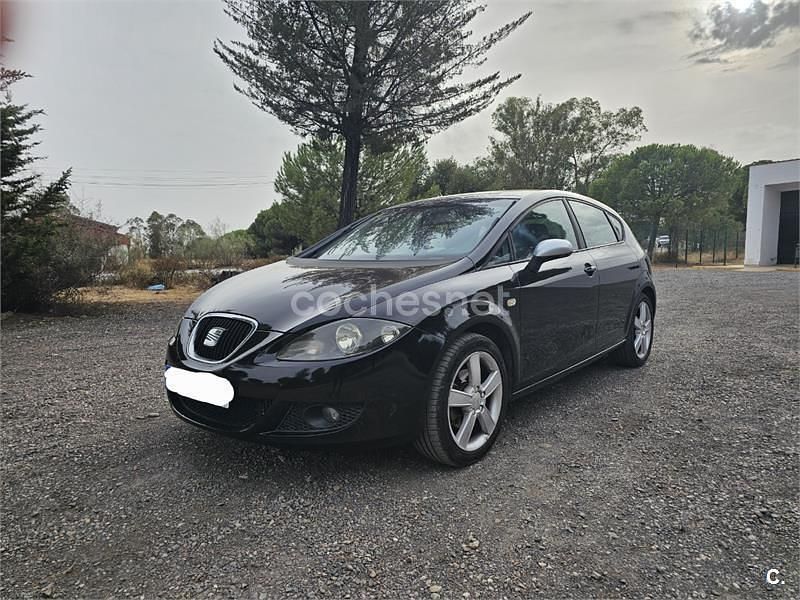Negro Usado 2007 Seat Leon Sport Berlina | 6800 € (Un poco caro) - Imagen 1/4