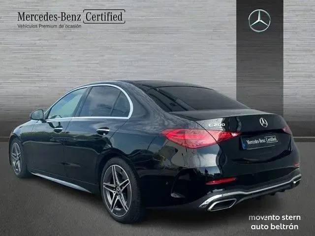 Usado Mercedes C200 AMG line 204 CV (150 kW) 2022 Negro Berlina