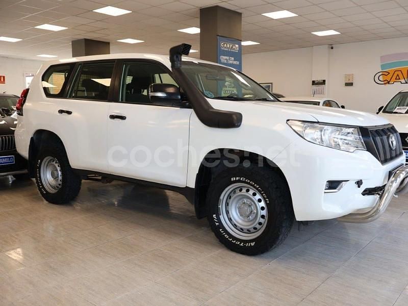 Blanco Usado 2021 Toyota Land Cruiser SUV | 43.500 € (Precio justo) - Imagen 1/4