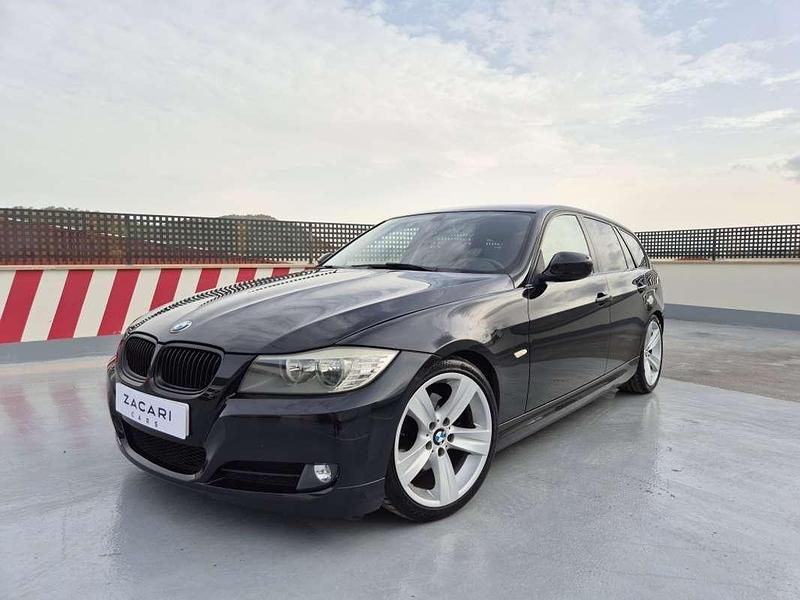 Usado BMW 318 143 CV (105 kW) 2012 Negro Familiar
