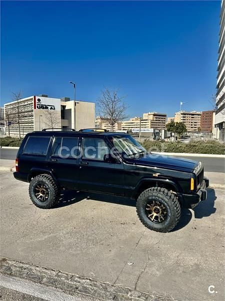 Usado Jeep Cherokee Limited 185 CV (136 kW) 1997 Negro SUV
