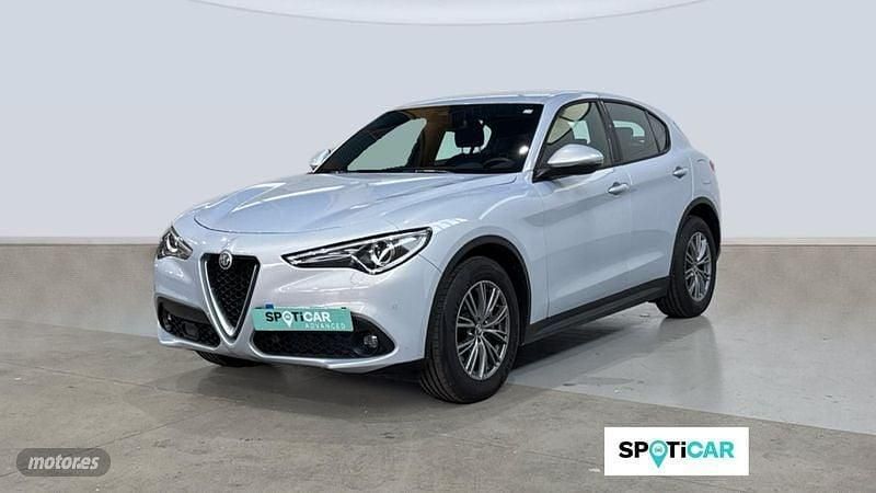 Blanco Usado 2022 Alfa Romeo Stelvio Super SUV | 30.900 € (Un poco caro) - Imagen 1/4