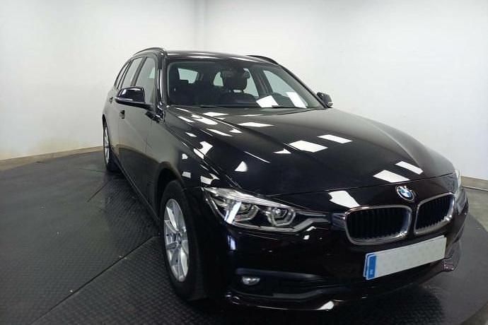 Negro Usado 2019 BMW 318 Familiar | 17.990 € (Precio justo) - Imagen 1/3