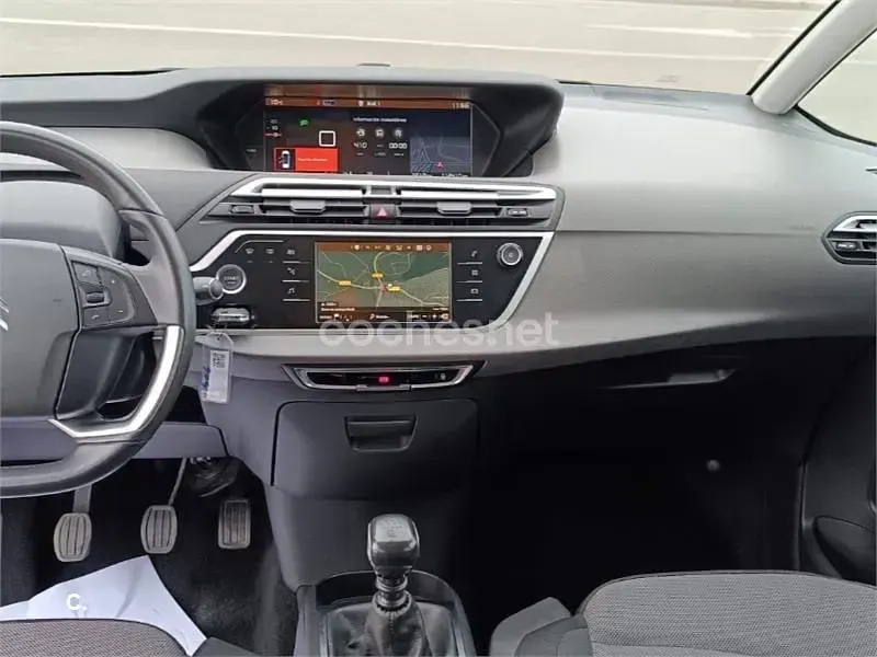 Usado Citroën C4 SpaceTourer 130 CV (95 kW) 2022 Gris / plata Monovolumen