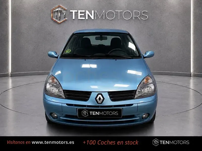 Usado Renault Clio II 65 CV (47 kW) 2006 Azul Berlina