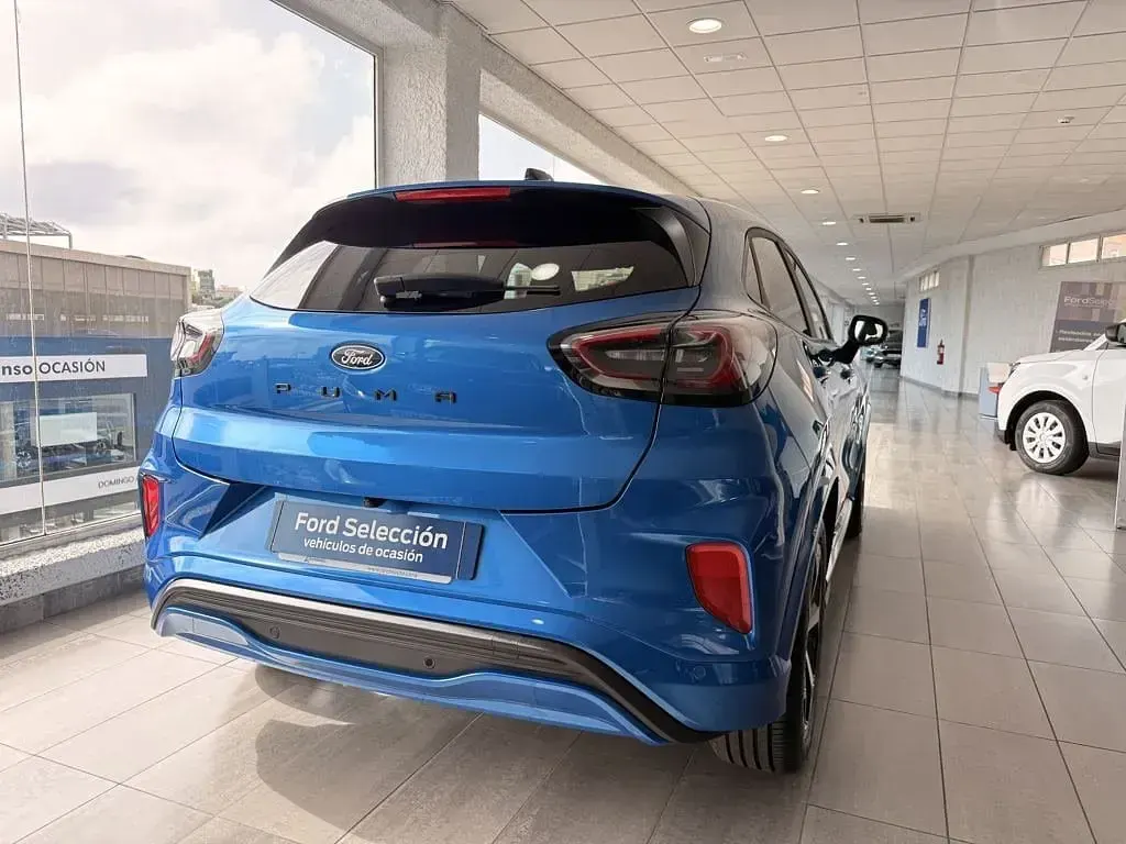 Usado Ford Puma ST-Line 125 CV (91 kW) 2025 Azul desert island (metalizado) SUV