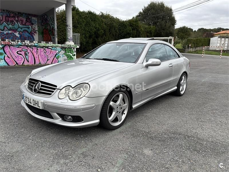 Gris / plata Usado 2004 Mercedes CLK500 Avantgarde Coupe | 9500 € (Caro) - Imagen 1/4