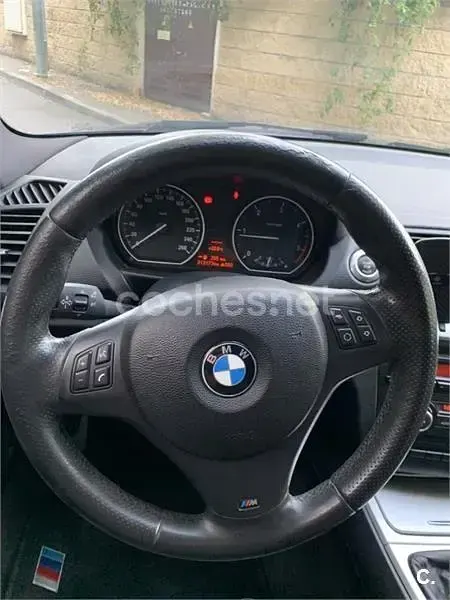Usado BMW 120 177 CV (130 kW) 2008 Azul Utilitario