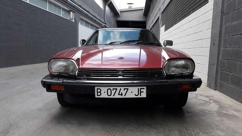 Burdeos Usado 1988 Jaguar XJS Descapotable | 29.900 € - Imagen 1/4
