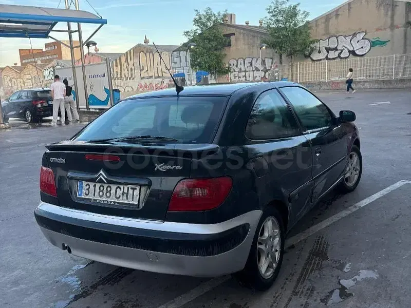 Usado Citroën Xsara VTR Sport 110 CV (80 kW) 2002 Negro Coupe