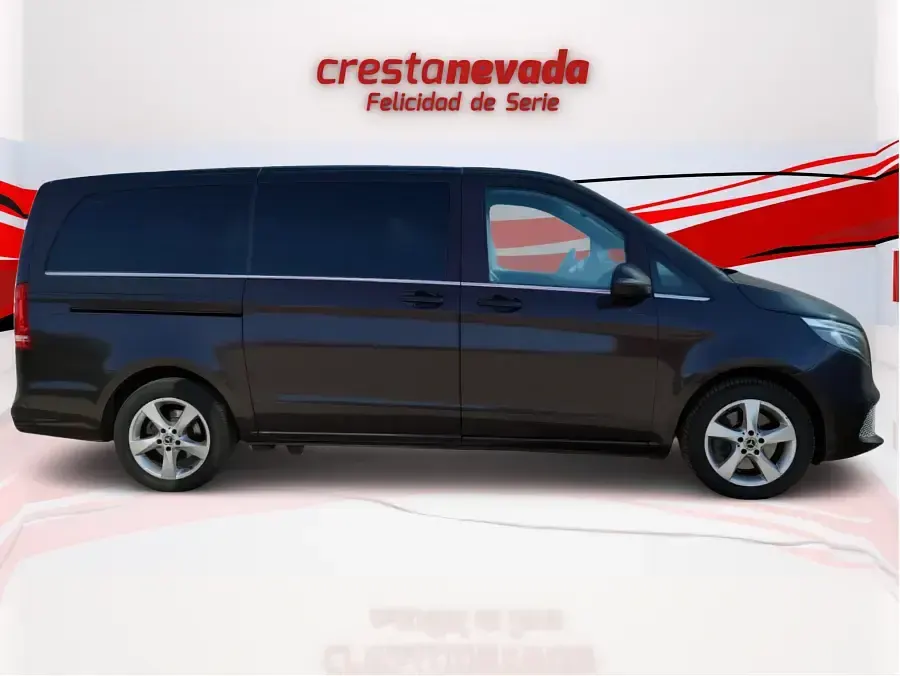Usado Mercedes V250 Avantgarde 190 CV (139 kW) 2022 Monovolumen