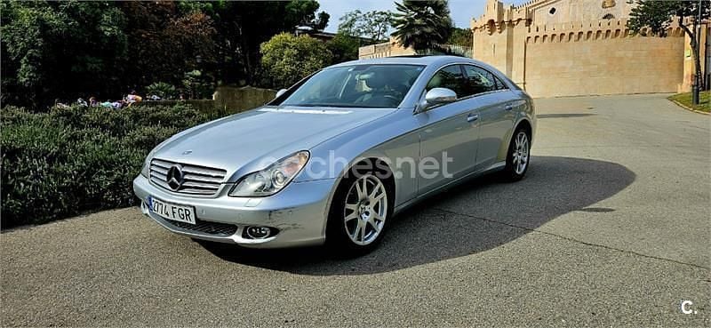 Usado Mercedes CLS350 272 CV (200 kW) 2006 Gris / plata Berlina