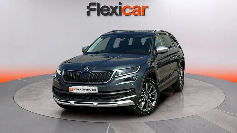 Usado Skoda Kodiaq LAURIN & KLEMENT 190 CV (139 kW) 2019 Gris SUV