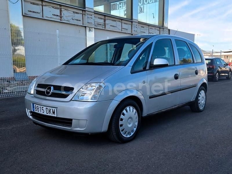 Usado Opel Meriva Enjoy 100 CV (73 kW) 2008 Gris / plata Monovolumen