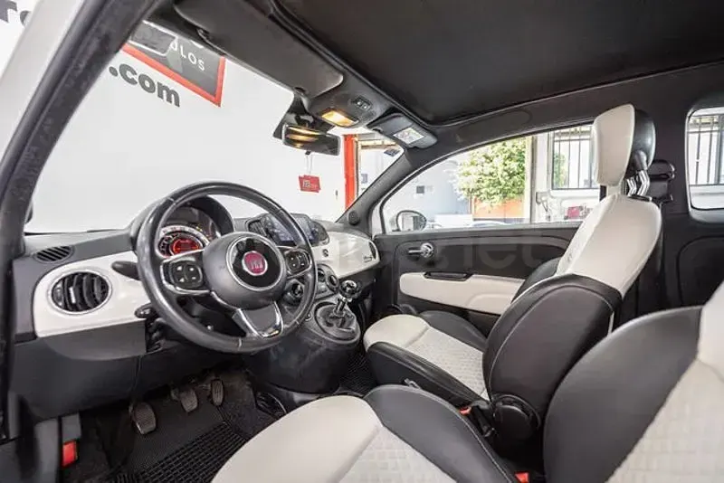 Usado Fiat 500C Dolcevita 70 CV (51 kW) 2021 Blanco Descapotable