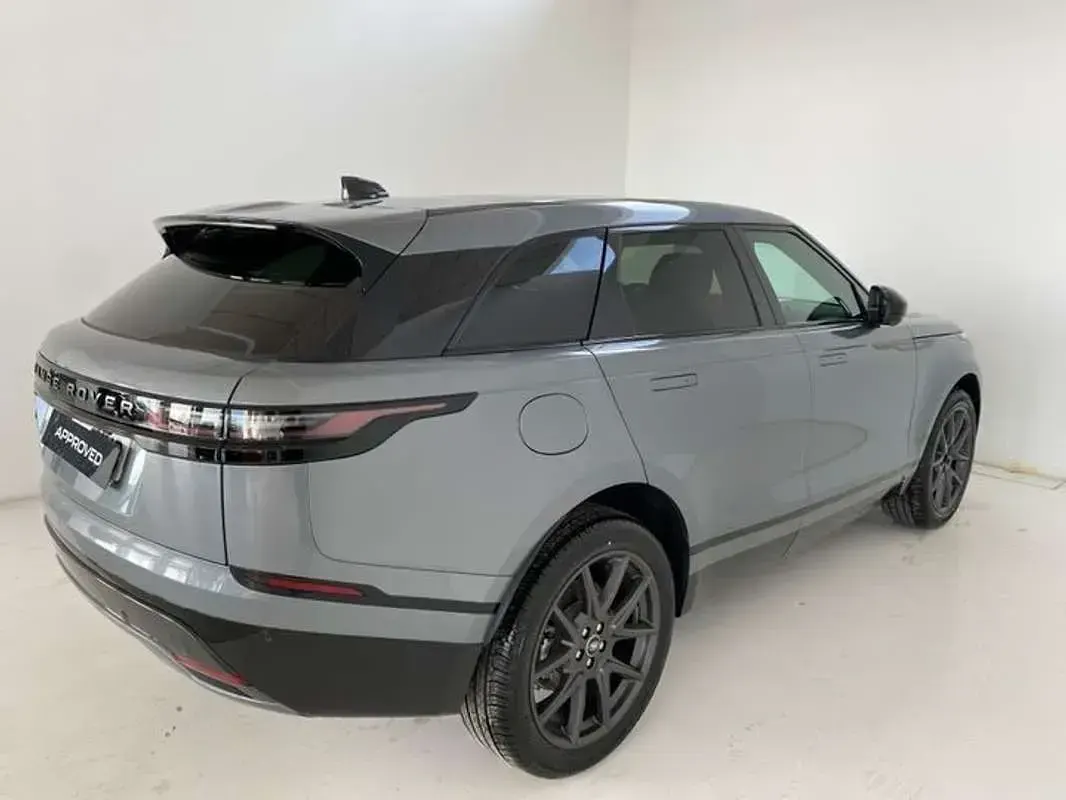 Usado Land Rover Range Rover Velar SE Dynamic 404 CV (297 kW) 2025 Gris SUV