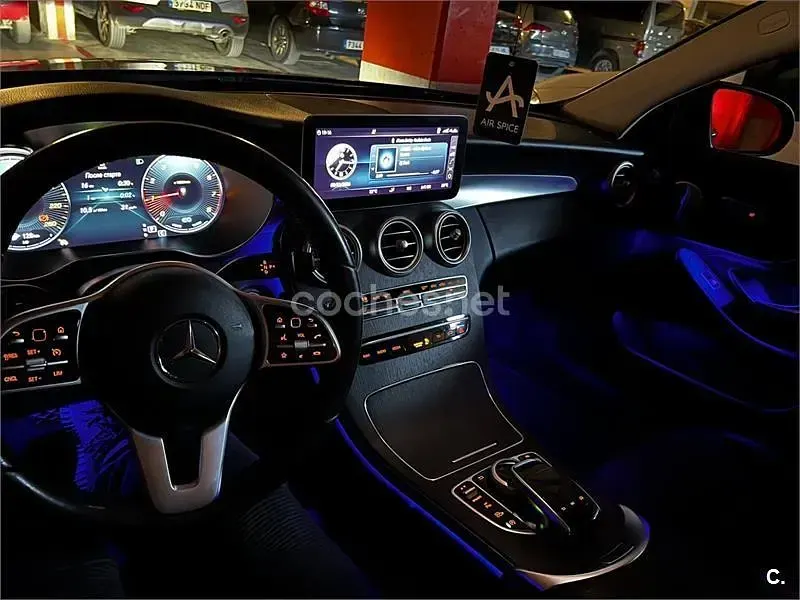 Usado Mercedes C200 184 CV (135 kW) 2018 Azul Coupe