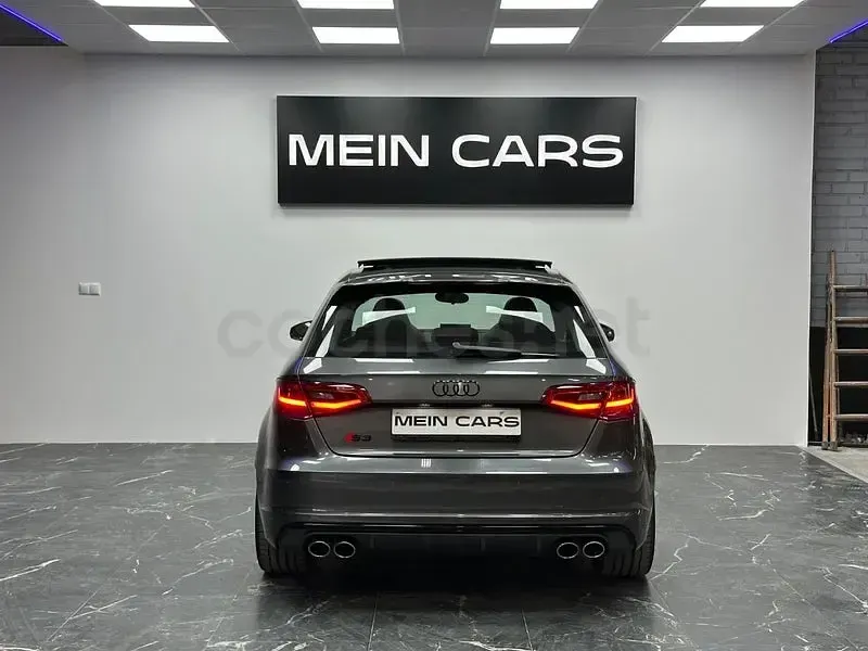 Usado Audi S3 300 CV (220 kW) 2015 Gris / plata Berlina