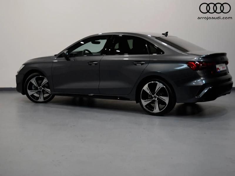 Usado Audi A3 150 CV (110 kW) 2024 Gris/plata Berlina