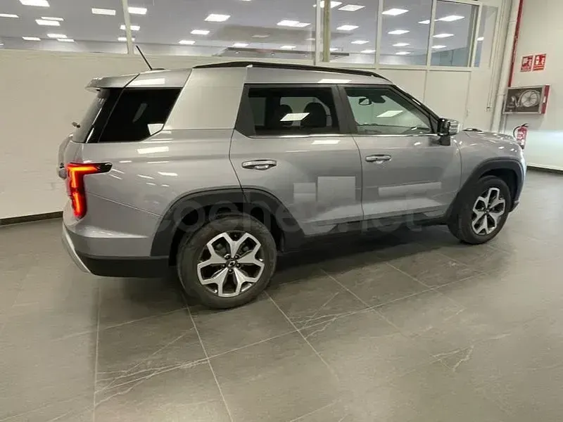 Usado KGM Torres 163 CV (119 kW) 2024 Gris / plata SUV