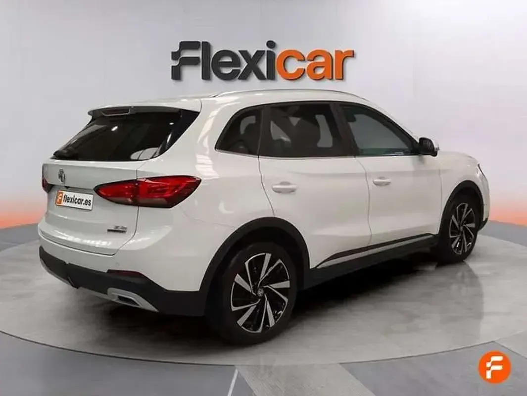 Usado MG ZS Luxury 197 CV (144 kW) 2025 Blanco SUV