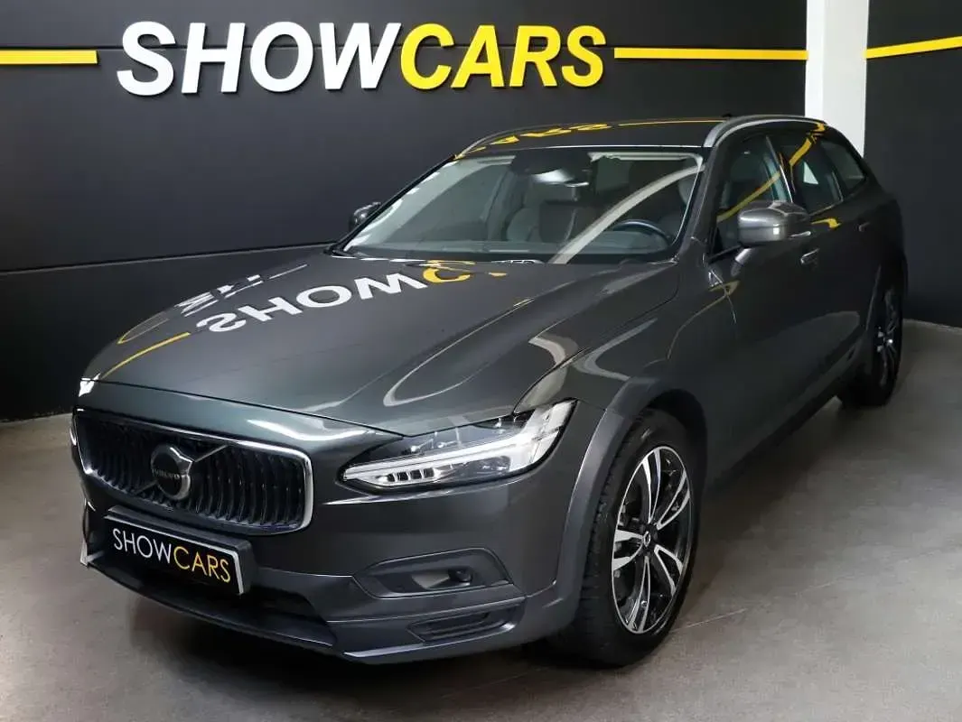 Usado Volvo V90 CC 197 CV (144 kW) 2021 Gris Familiar