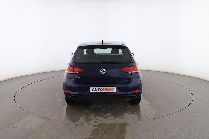 Usado VW Golf VII Edition 115 CV (84 kW) 2019 Azul Utilitario