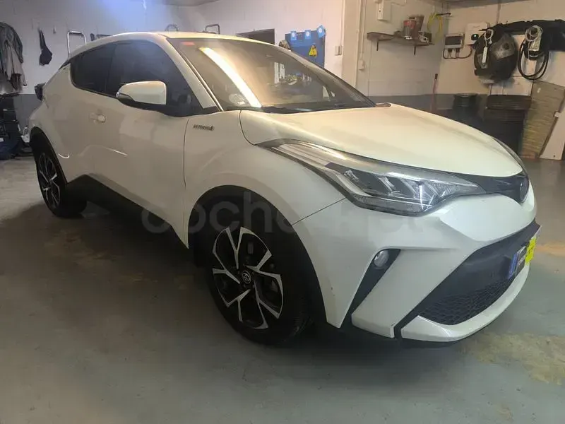 Usado Toyota C-HR Advance 122 CV (89 kW) 2021 Blanco SUV